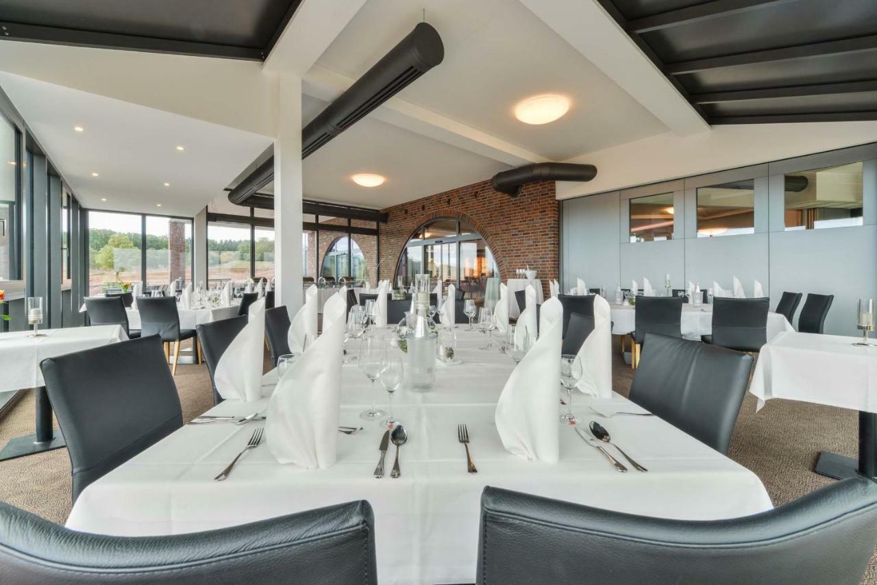 Hotel & Golfrestaurant Gut Wissmannshof Staufenberg  エクステリア 写真